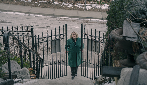 How ‘The Handmaid’s Tale’ series finale sets up ‘The Testaments’