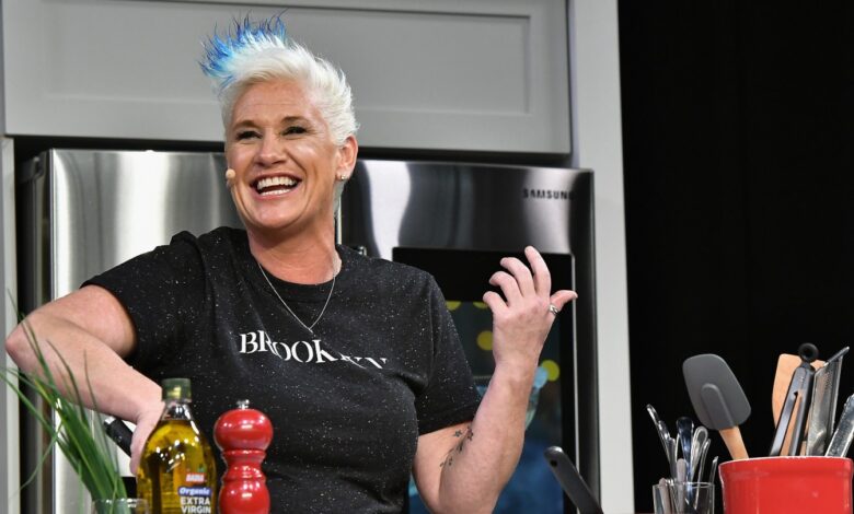Food Network to Air Anne Burrell Tribute — Here’s How to Watch Online for Free Without Cable