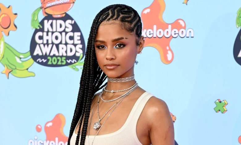 ‘Wicked,’ Sabrina Carpenter, SZA Among Winners at 2025 Nickelodeon Kids’ Choice Awards