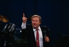 Jimmy Swaggart Dies: Sex Scandal-Plagued Televangelist Was 90