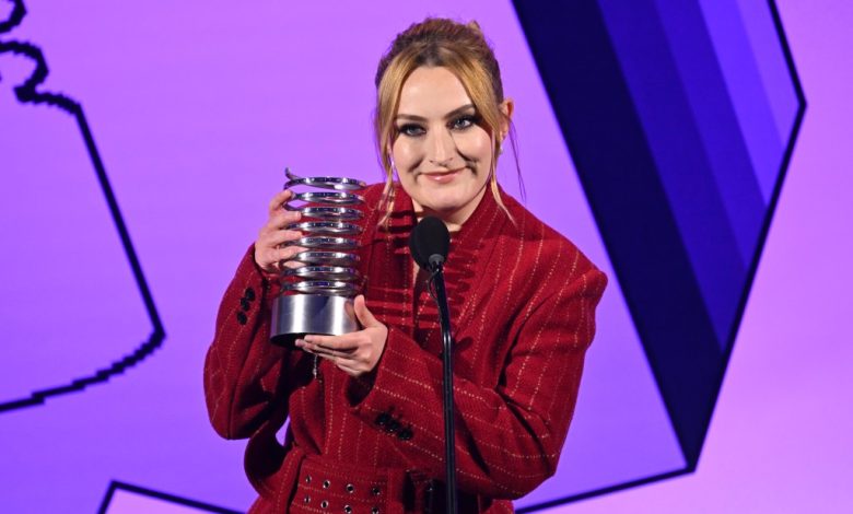 Top UK YouTubers Like Amelia Dimoldenberg & Thousands More Seek Government Support Plus Formal Recog...