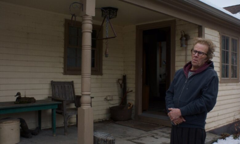 ‘Father Mother Sister Brother’ Review: Jim Jarmusch’s Elevated Cringe Comedy Is A Return To His Arth...