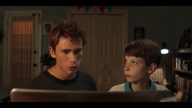 ‘Griffin in Summer’ Review: Imagine If the Delightful Nerds of ‘Theater Camp’ Had to Go at It Alone